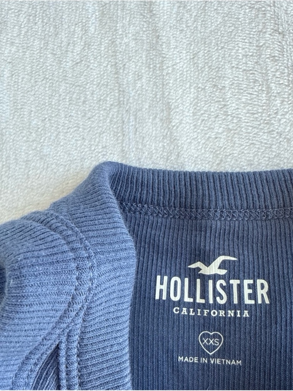 Hollister Ribbed Tank - Picture 5 of 5